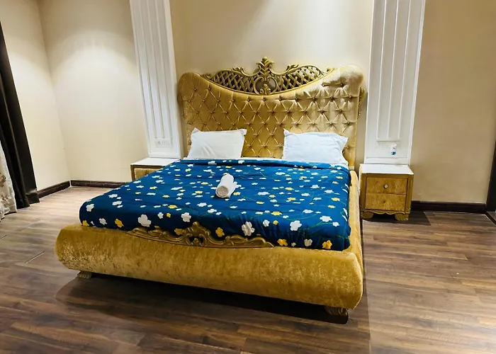 The Pearl Hotel Sirsa